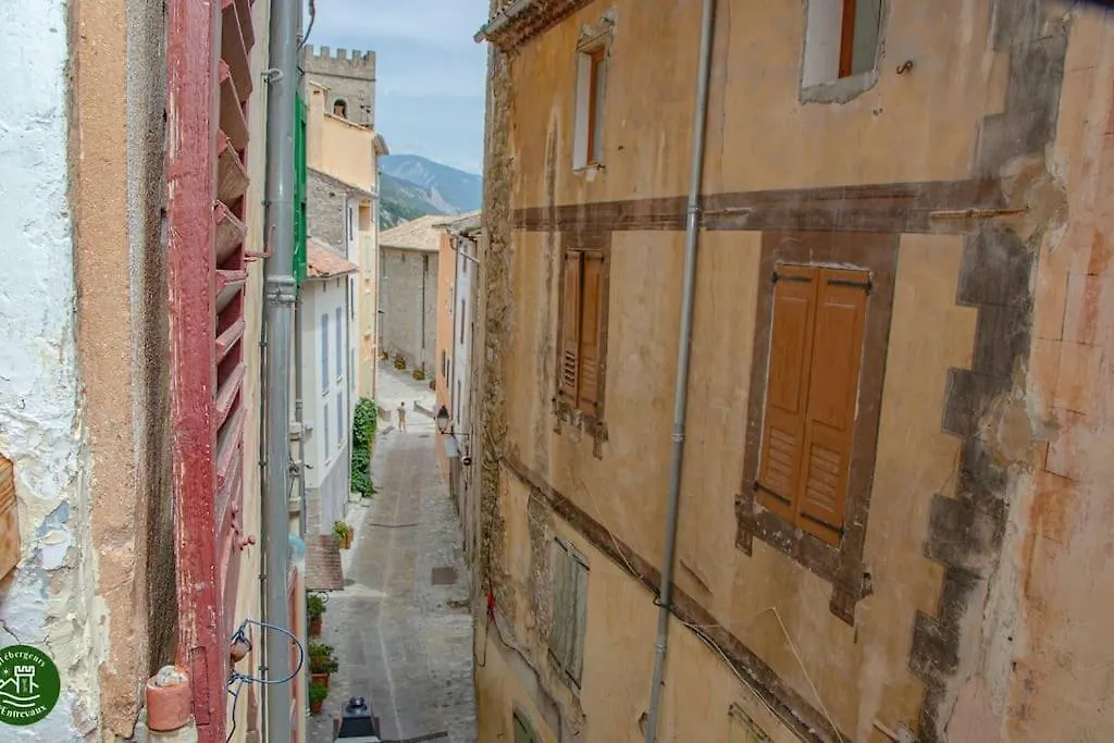 Chapitre Des Chanoines Entrevaux 0*,  France